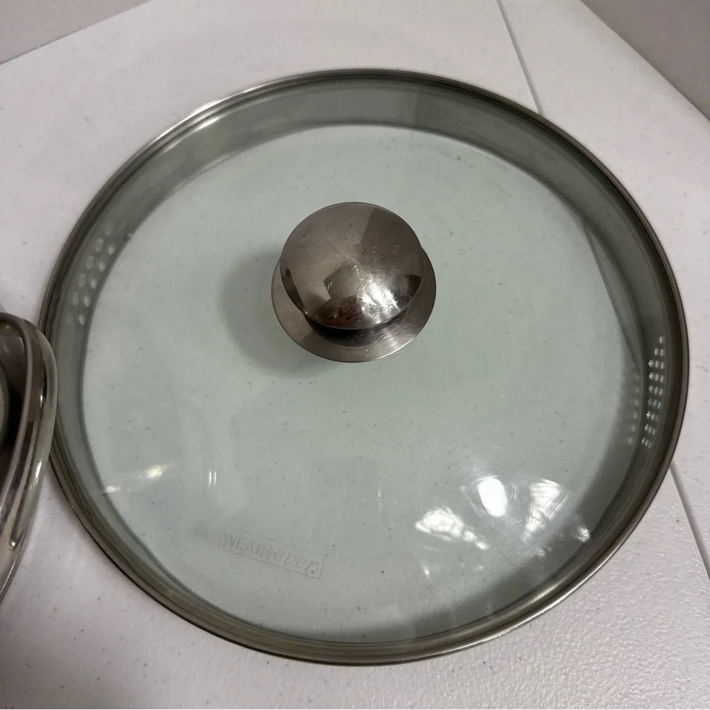 WearEver 5.5 Quart Stainless Steel Stock‎ Pot with Glass Lid Double Pour Spouts